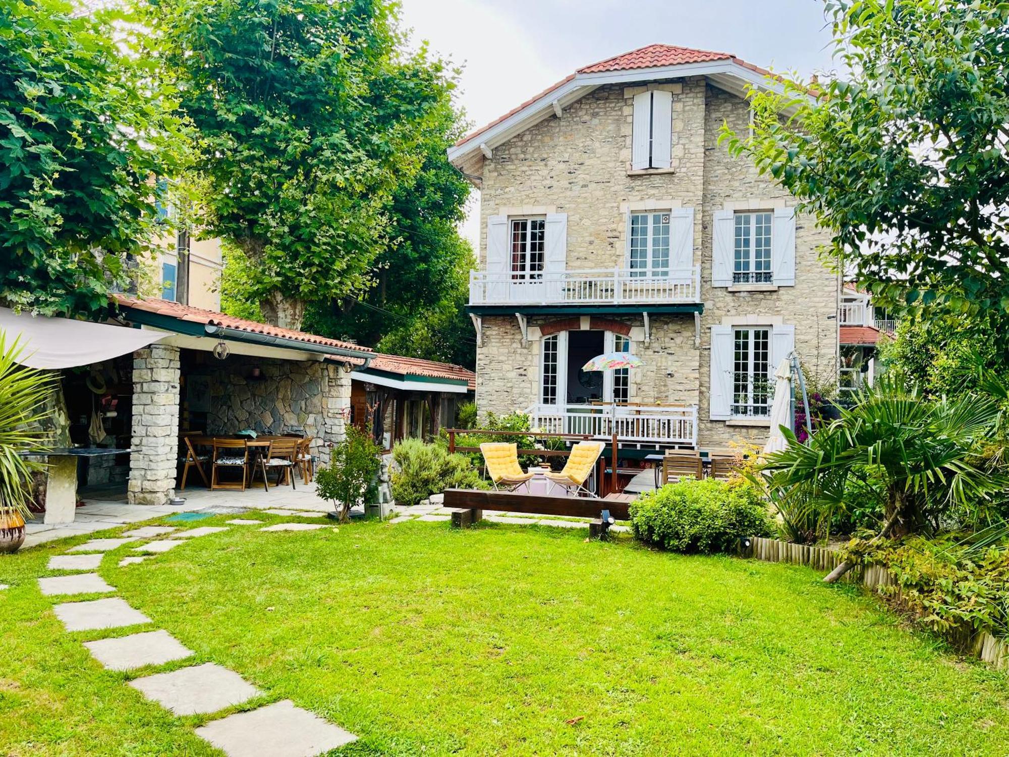 Villa Ajna Bayonne Exteriör bild
